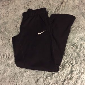 Dri-fit Nike sweat pants. Medium